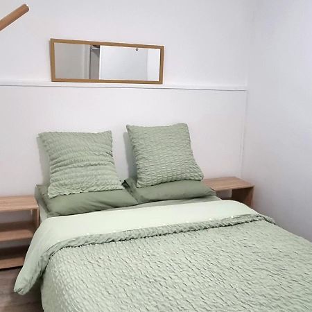 Golden Mont Centre Appartement Pau Esterno foto