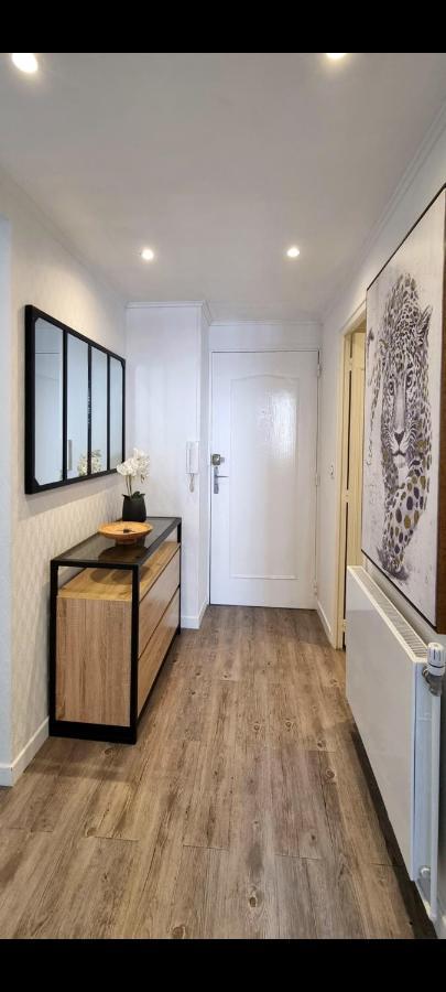 Golden Mont Centre Appartement Pau Esterno foto